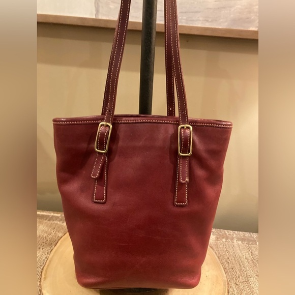 Vintage Coach cranberry red day tote shoulder bag Saturday Matinee 9803 …‎ - Picture 5 of 11